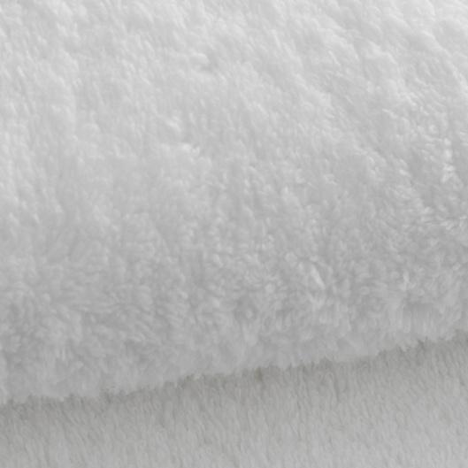 Therapeutic Shampoo and Style